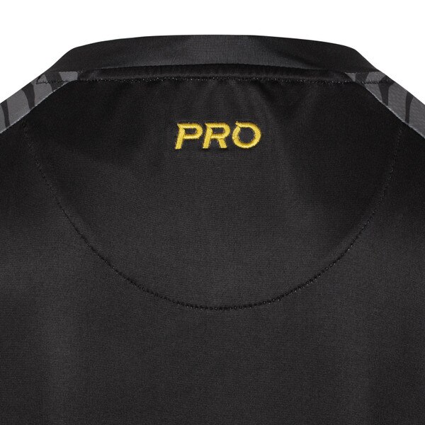 Butterfly Puro Shirt - Black - Back - Close-Up